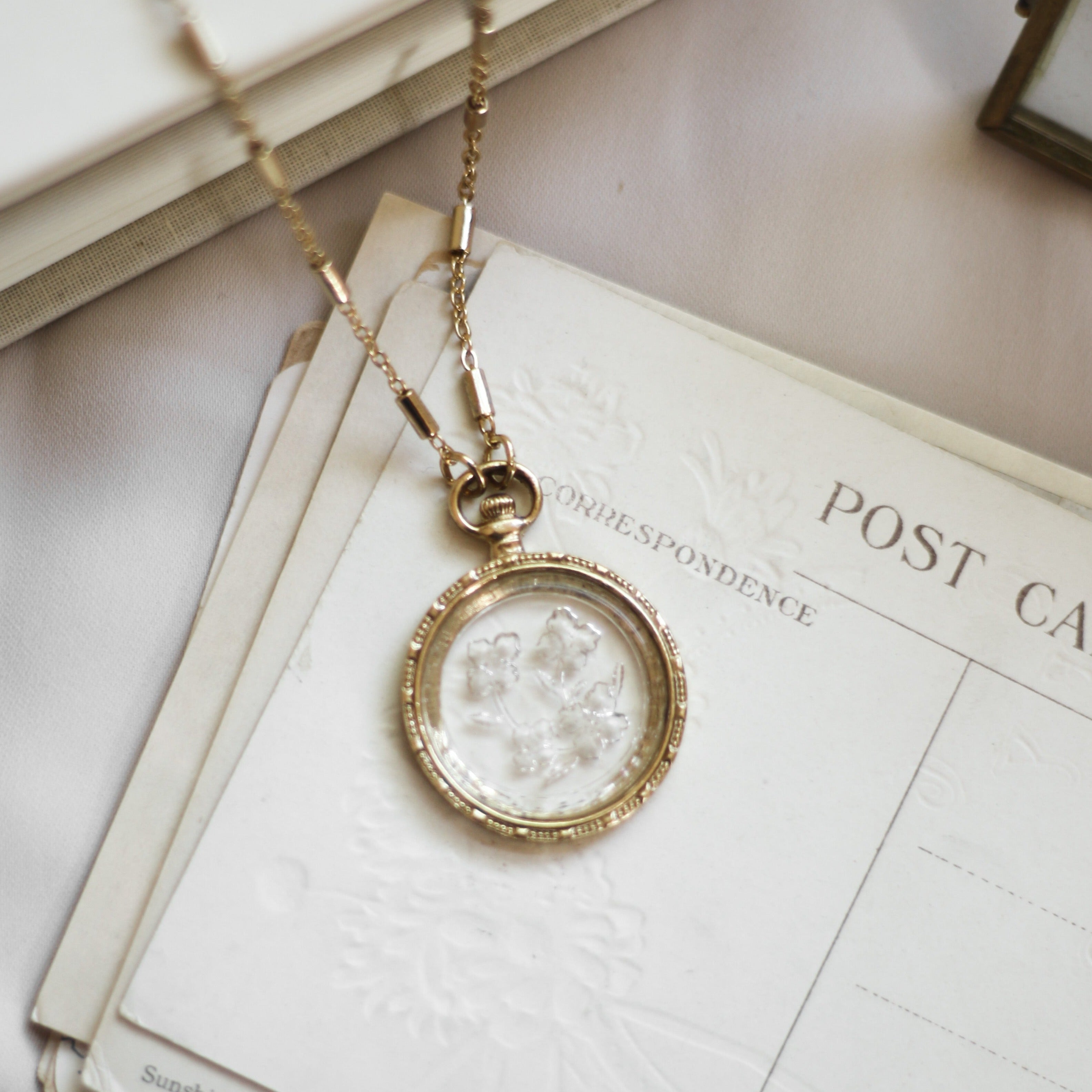 Intaglio Floral Necklace