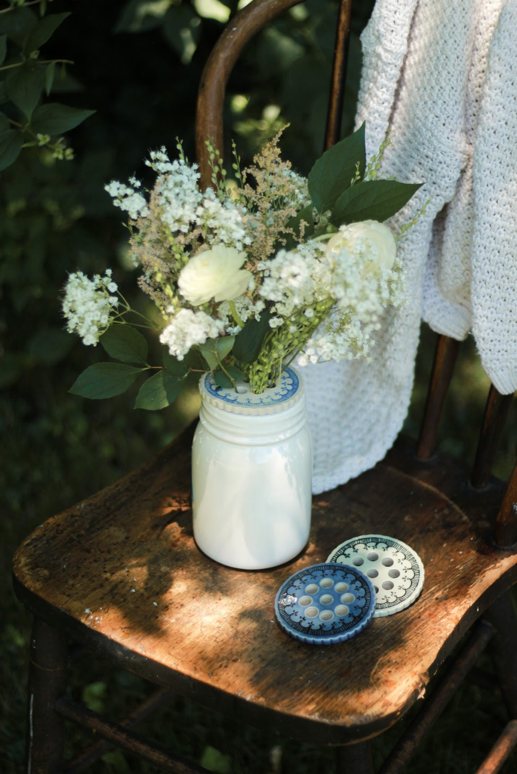 Handmade Flower Arranger "Frog"