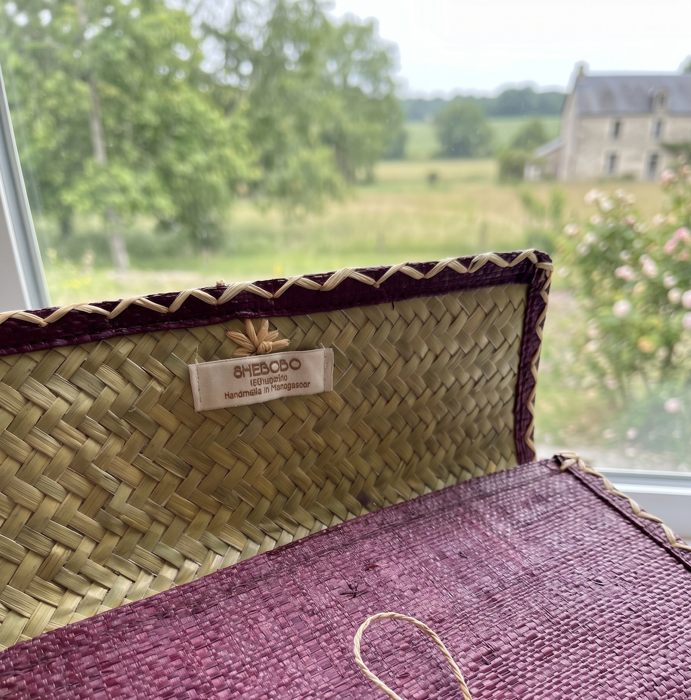Raffia Clutch in Umberwine