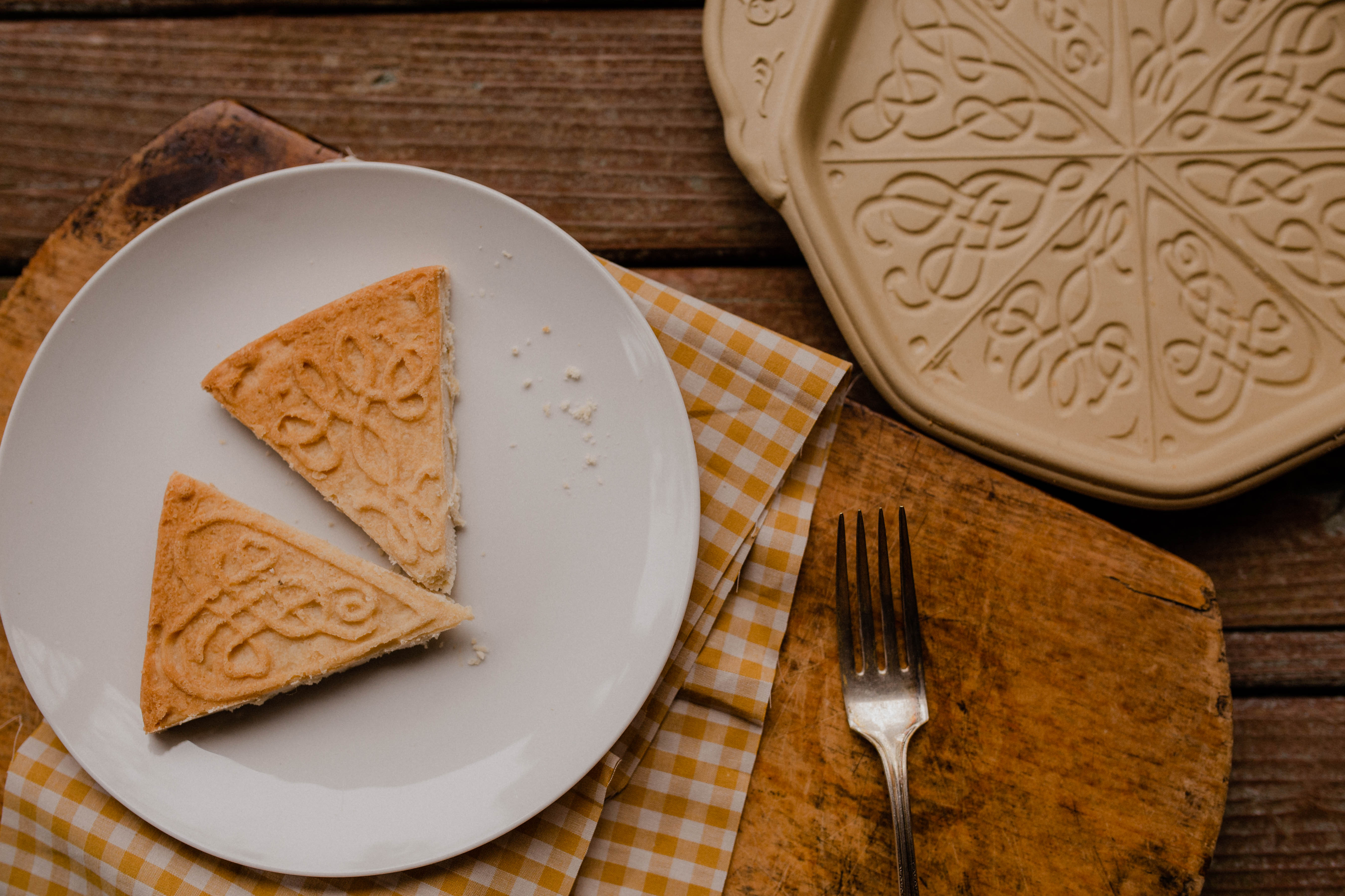 Shortbread Pan in Celtic Knot