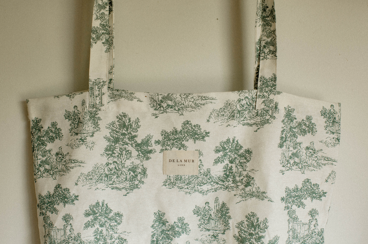 Large Tote in Sage Toile